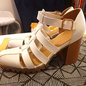 Heeled Mary Jane White Size 9